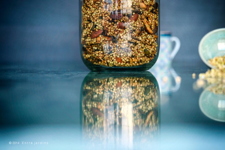 © 2014 E n t r e j a r d i n s