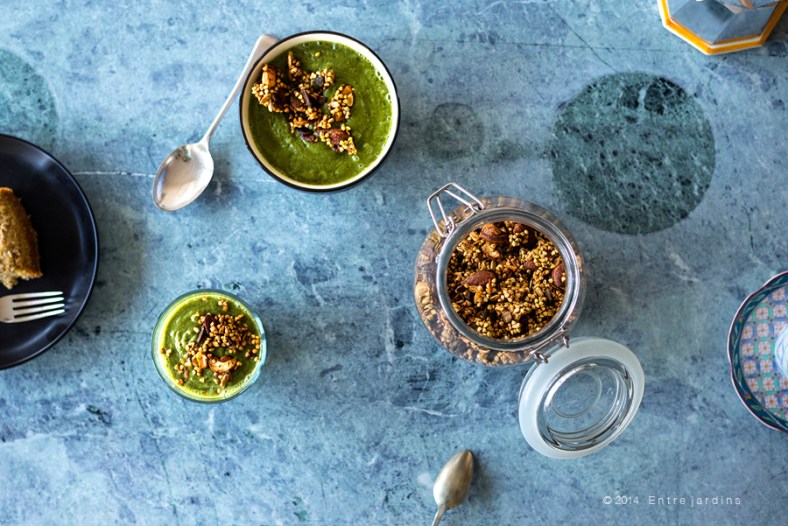 © 2014 E n t r e j a r d i n s